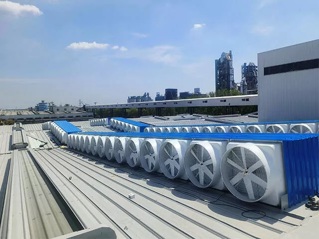 Unsa ang mga Paagi sa Paghimo sa Air Circulate? Giunsa Pagpili ang Mga Sistema sa Bentilasyon alang sa Mga Workshop sa Steel-Structure