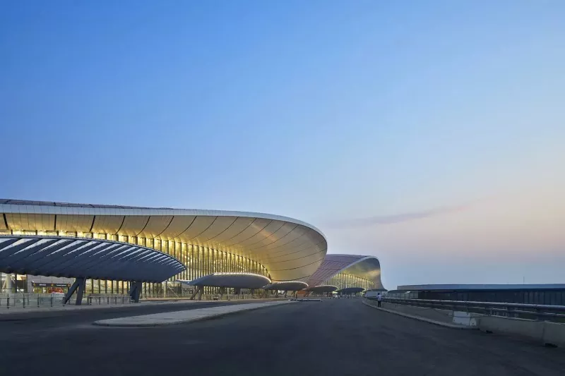 Dako nga Span Prefabricated Steel Terminal