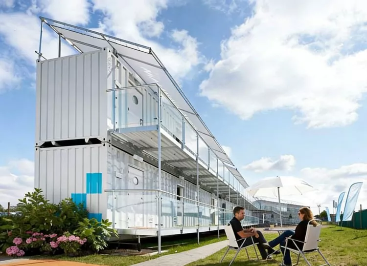 Temporaryo nga Container Homes